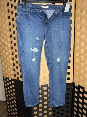 Levi's Women's Distressed Boyfriend Jeans in Blue